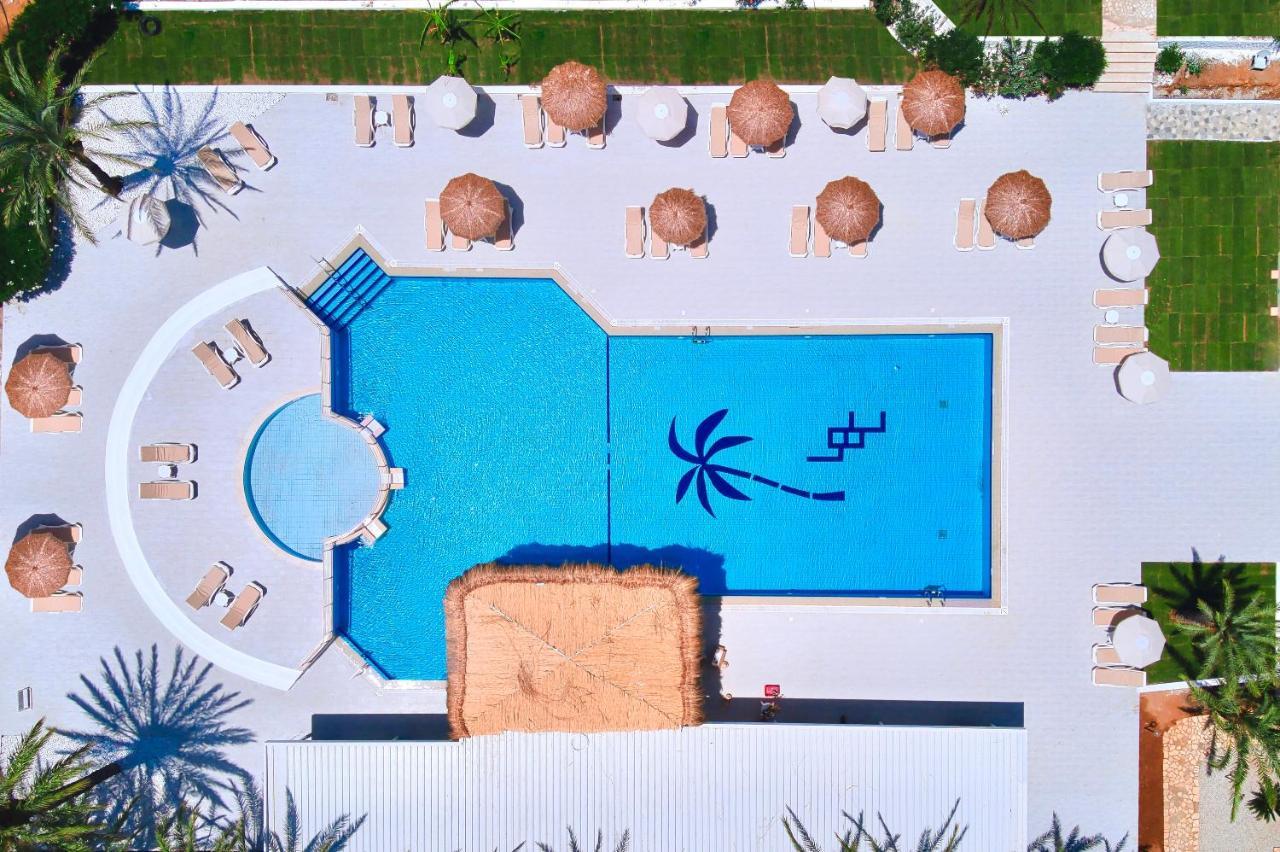Long Beach Villas Famagusta  Exterior foto